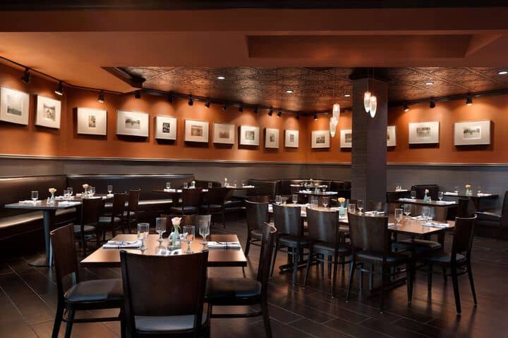 Dining 46 of 70
